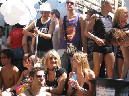 toujOuRS... LA gAy PrIdE